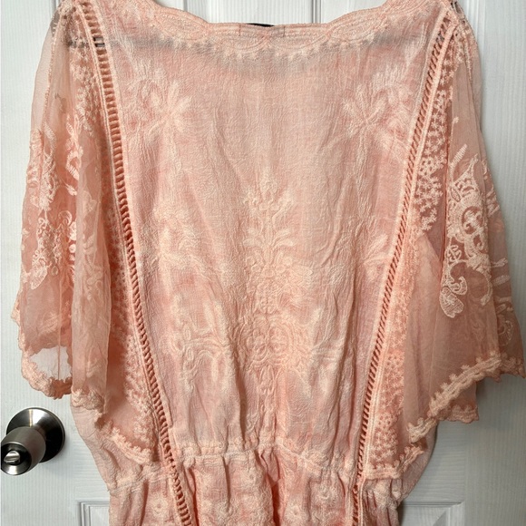 Romantic Flowy Embroidered Top XL - Picture 2 of 7